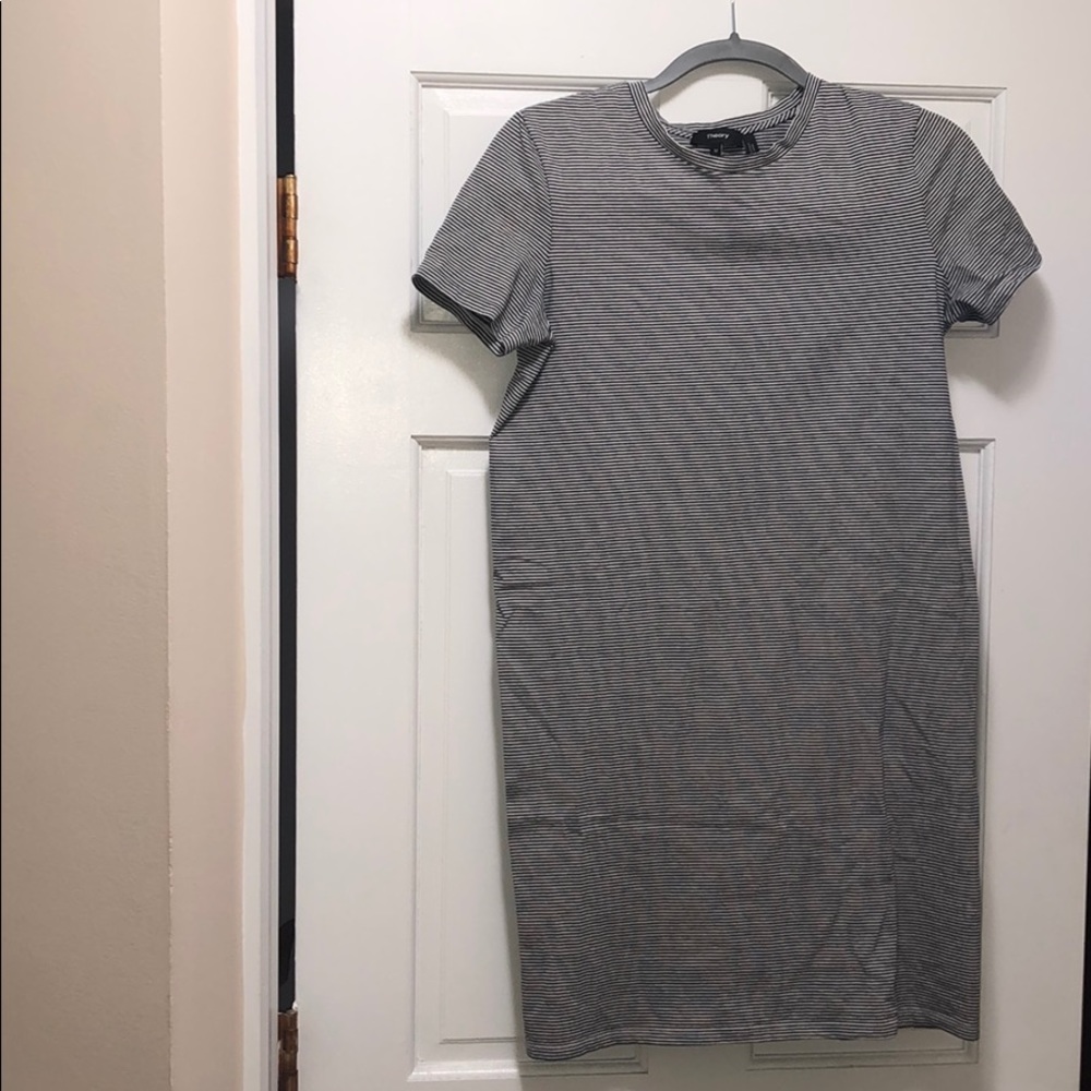 Theory T Shirt Dress Size M